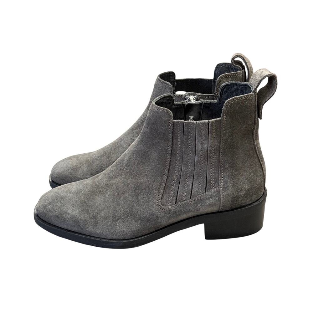 Aquatalia Women's Carmie Suede Leather Ankle Bootie Size 6.5